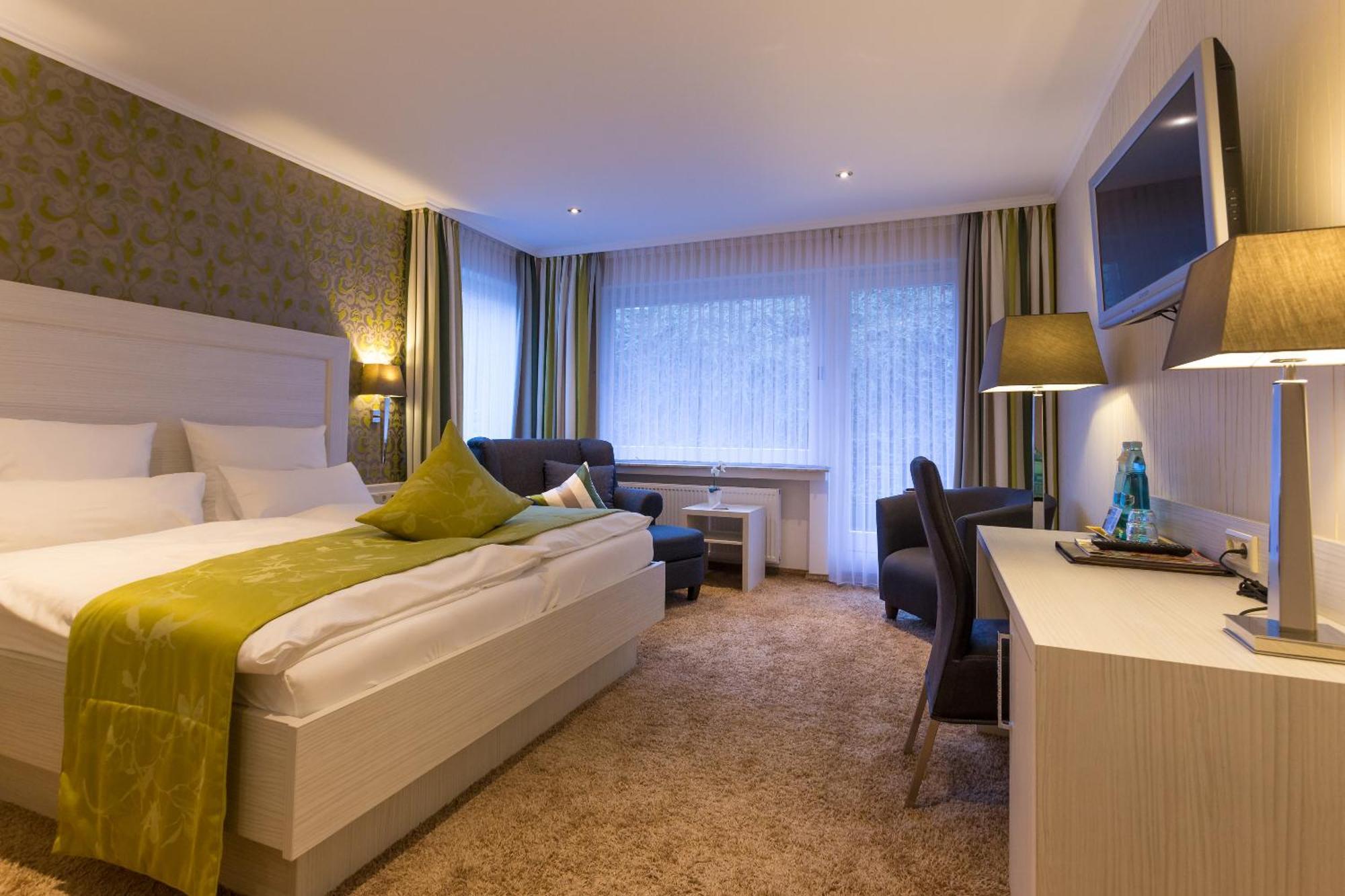 Hotel Garni Fuerst Von Waldeck Willingen  Exterior photo
