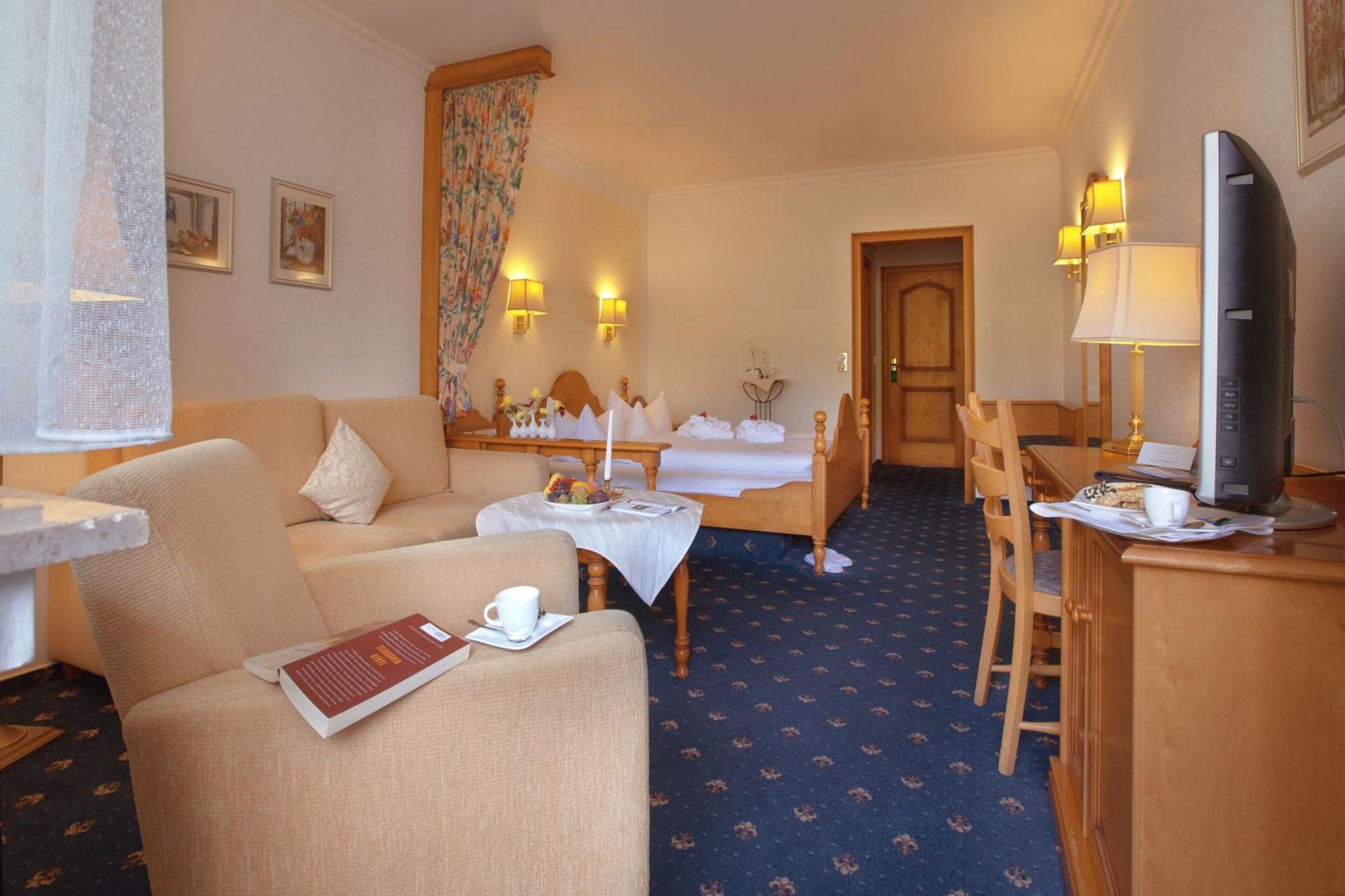 Hotel Garni Fuerst Von Waldeck Willingen  Exterior photo