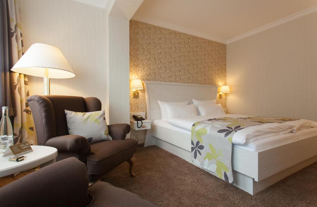 Hotel Garni Fuerst Von Waldeck Willingen  Room photo